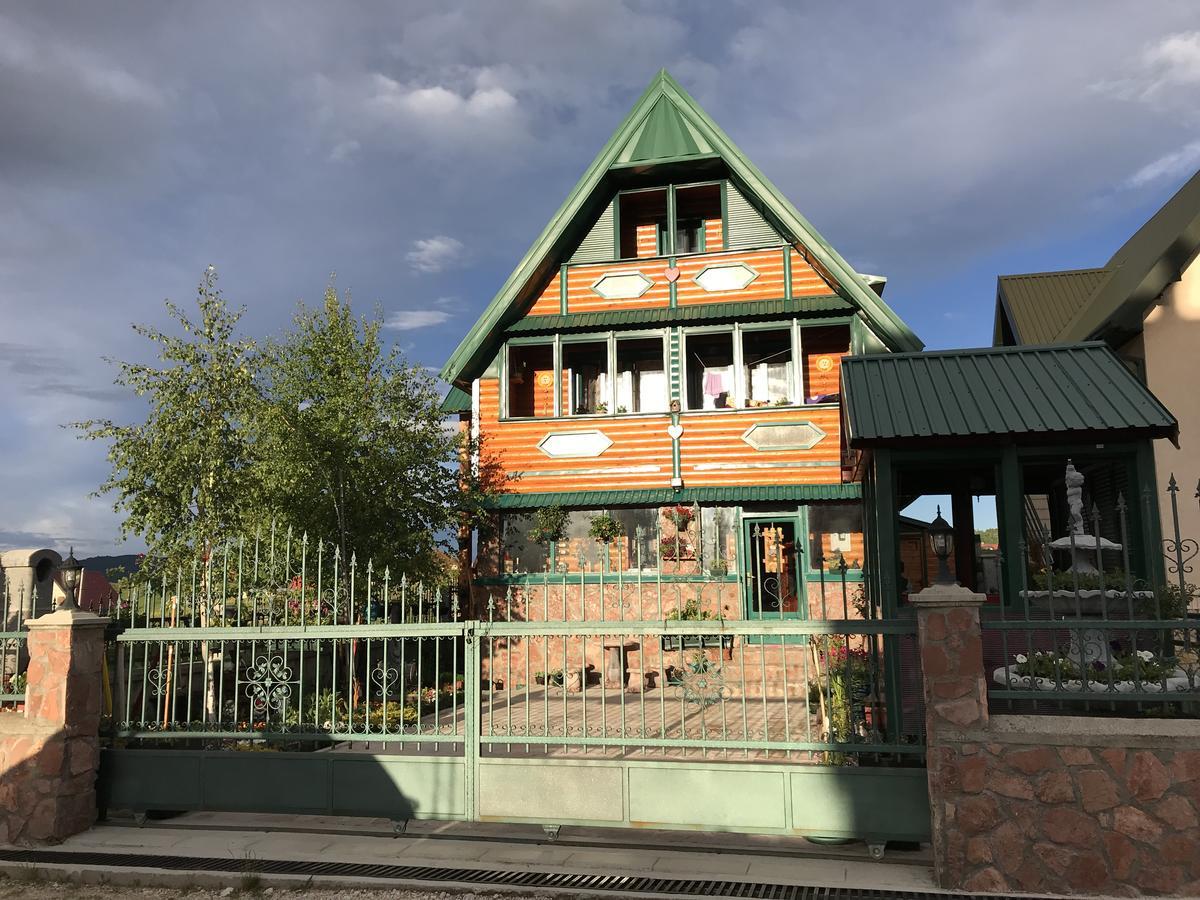 Vila Krismark Zabljak  Ngoại thất bức ảnh
